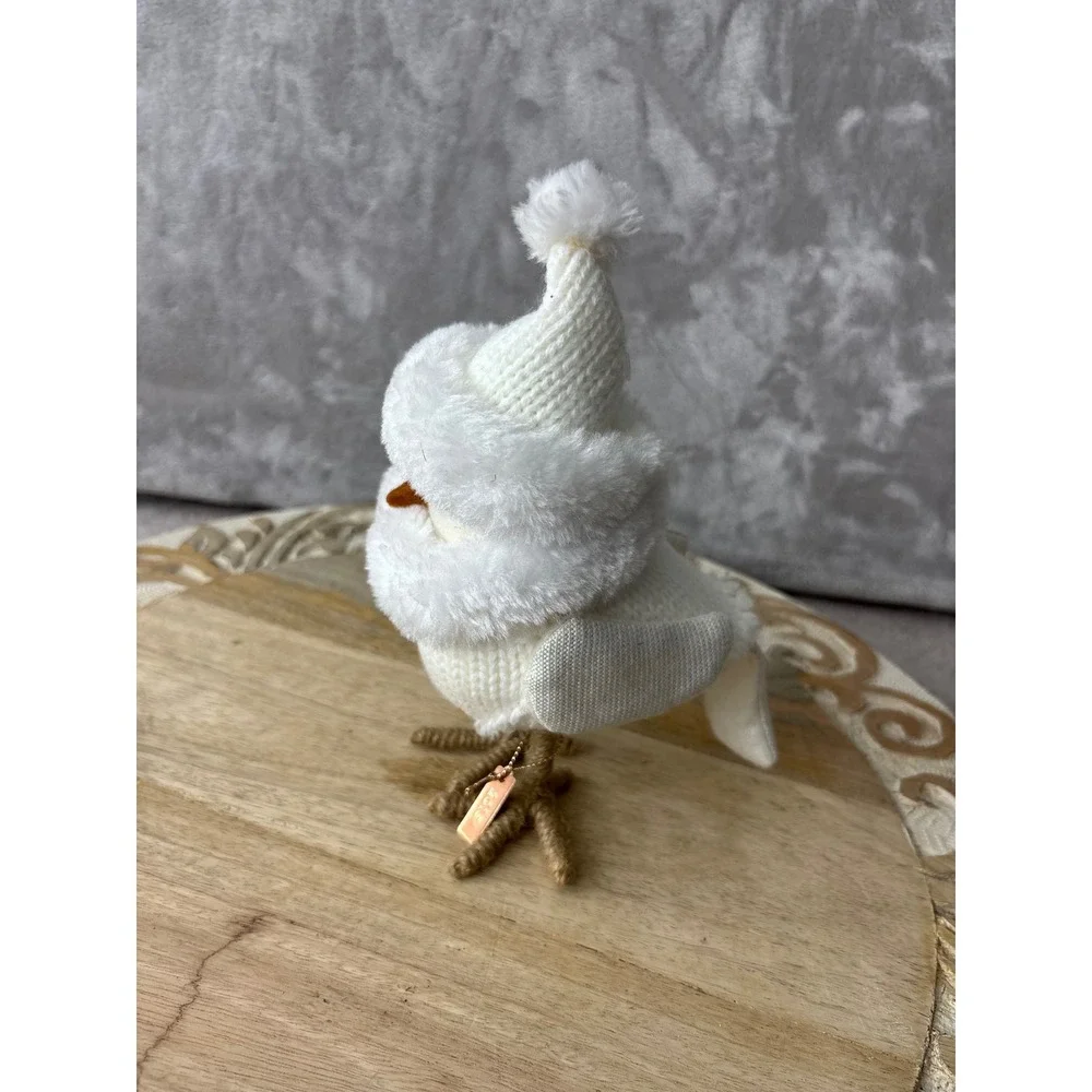Target Wondershop 2018 White Knit Winter Bird Figurine with Pom Hat Decor